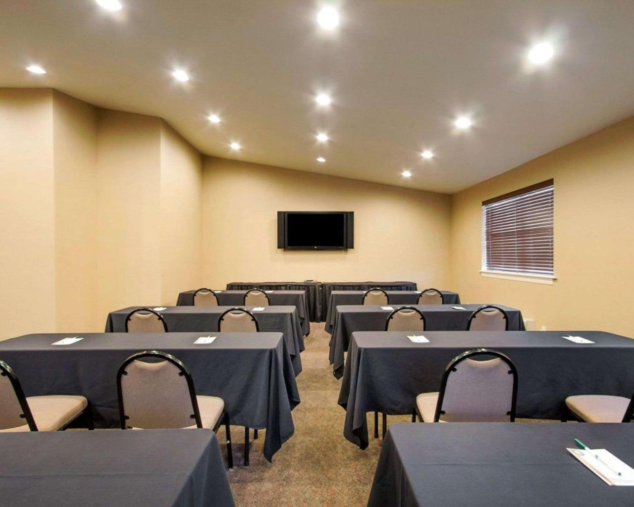 Quality Inn & Suites Springfield Eksteriør bilde