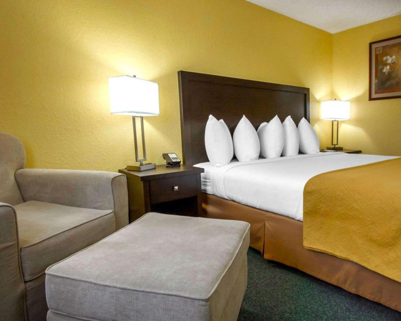 Quality Inn & Suites Springfield Eksteriør bilde