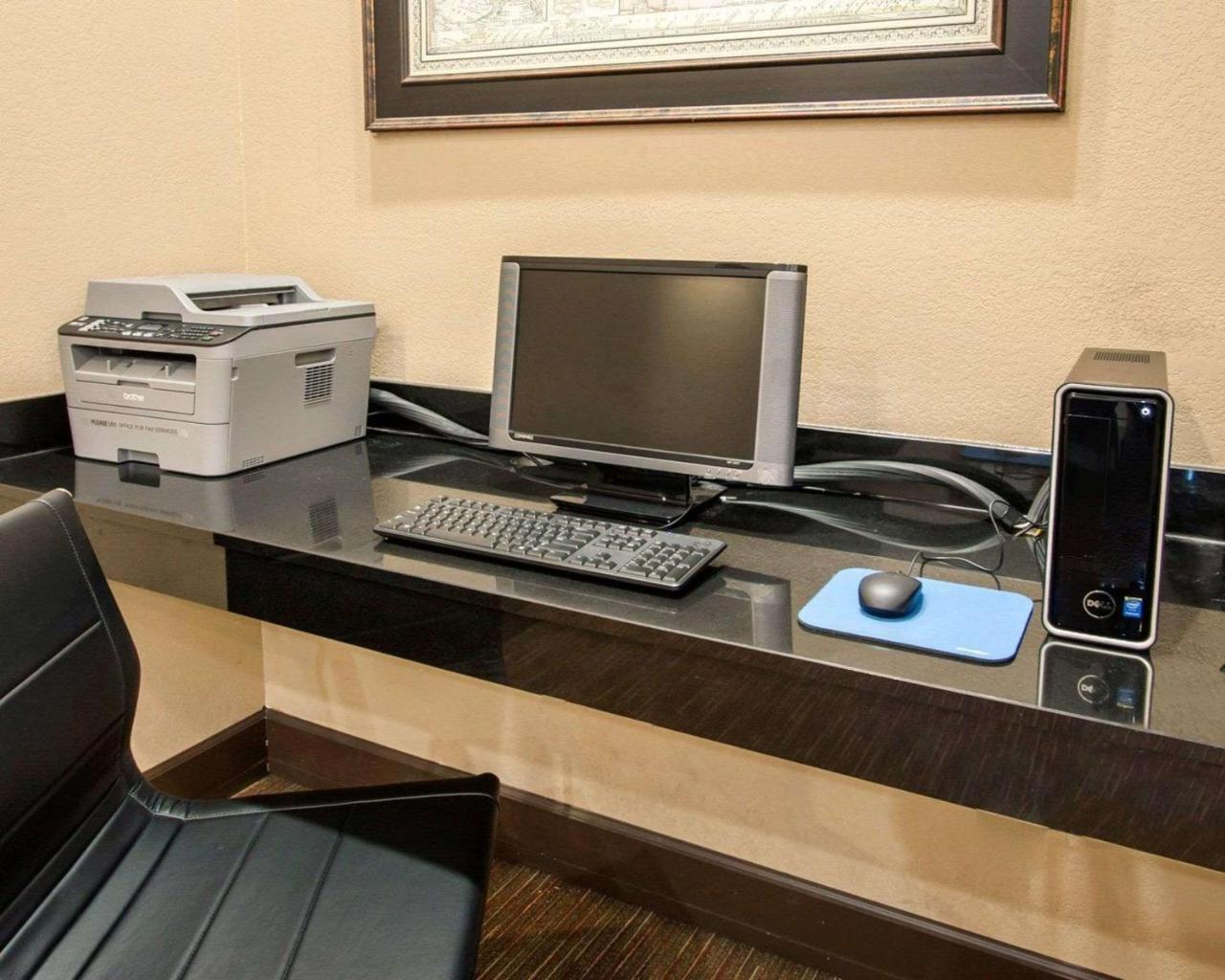 Quality Inn & Suites Springfield Eksteriør bilde
