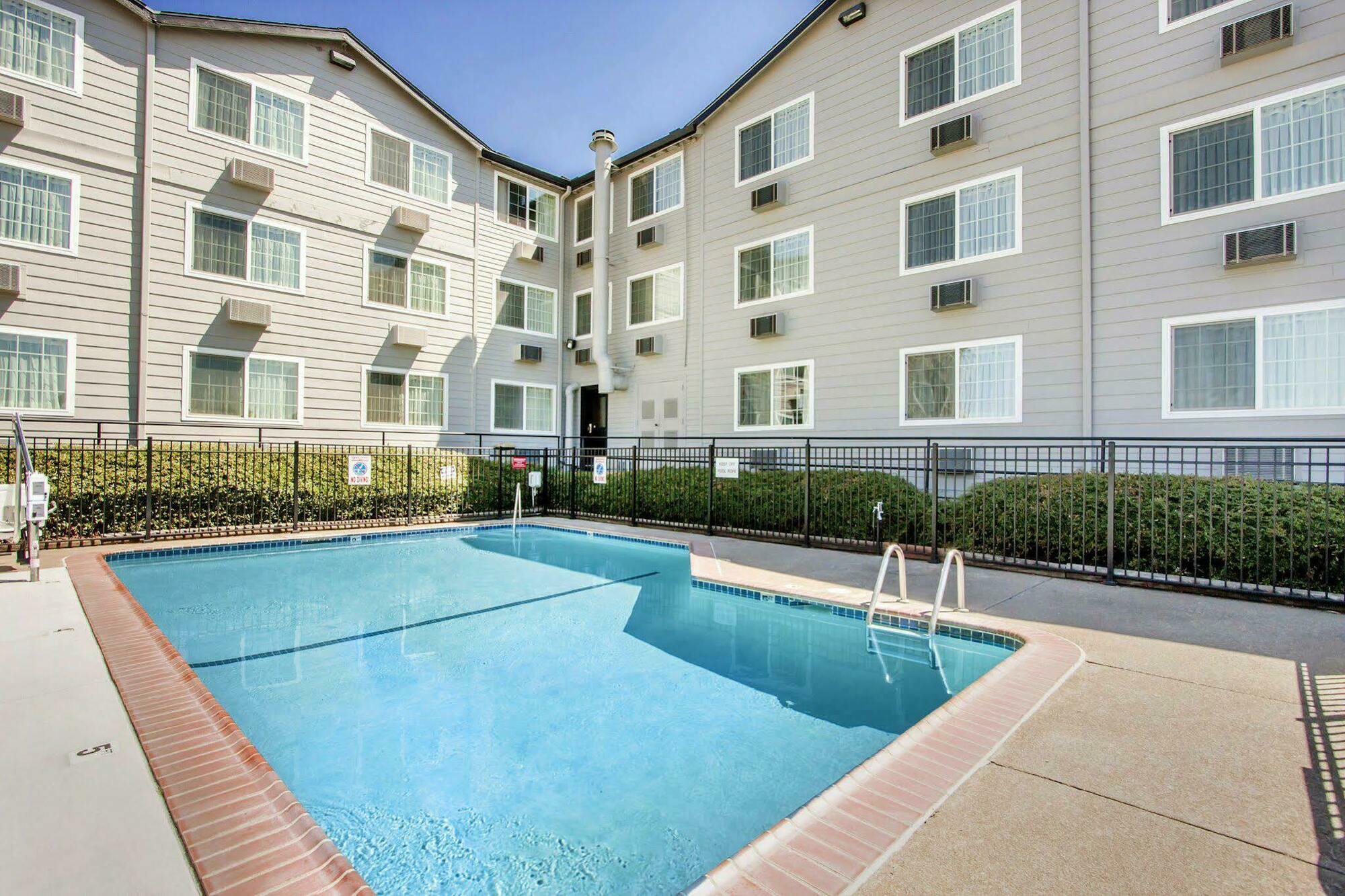 Quality Inn & Suites Springfield Eksteriør bilde